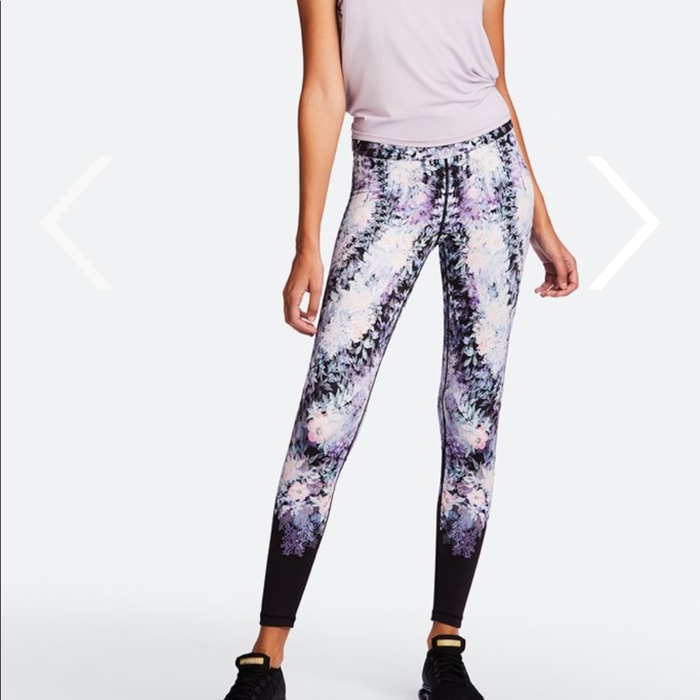 NWT Alala Captain Ankle Tights